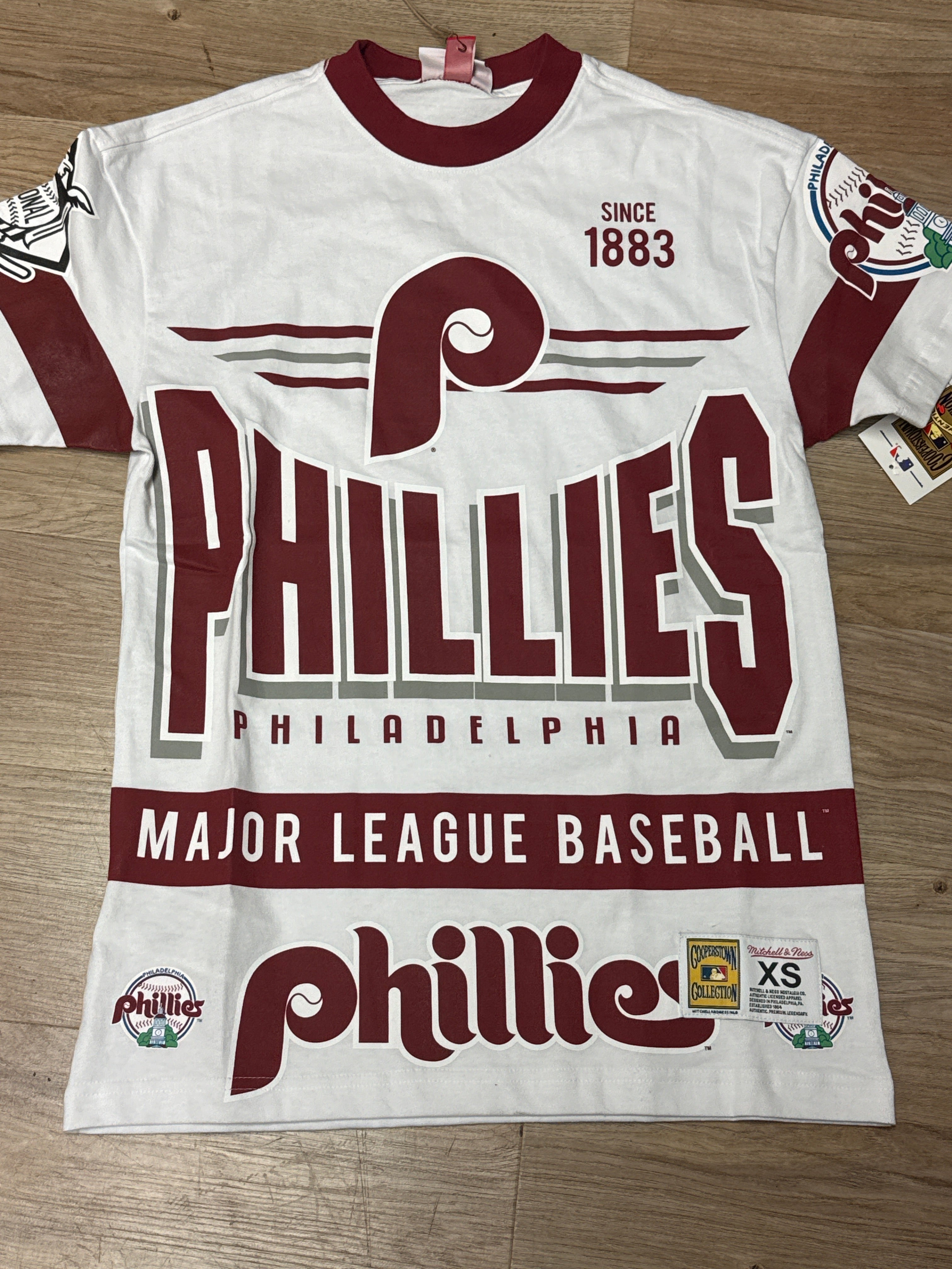 Phillies throwback legacy tee