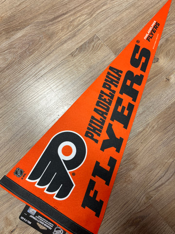 Flyers Roll and Go Pennant