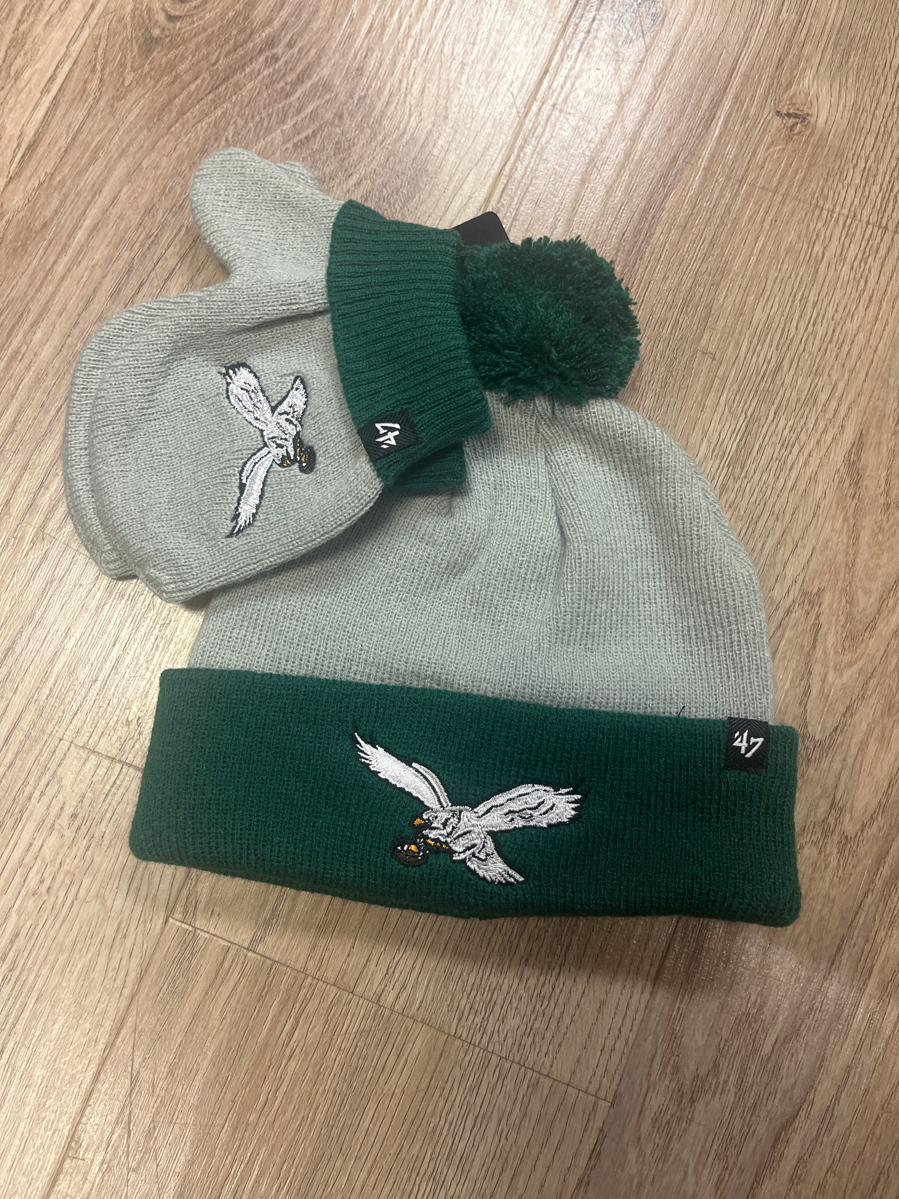 Philadelphia Eagles Historic Gray Bam Bam Knit Mitten/Hat Set