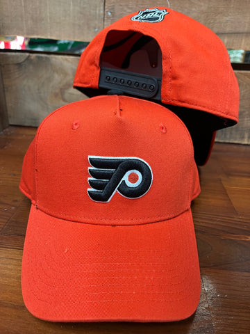 Kids Philadelphia Flyers Precurved Snapback Hat