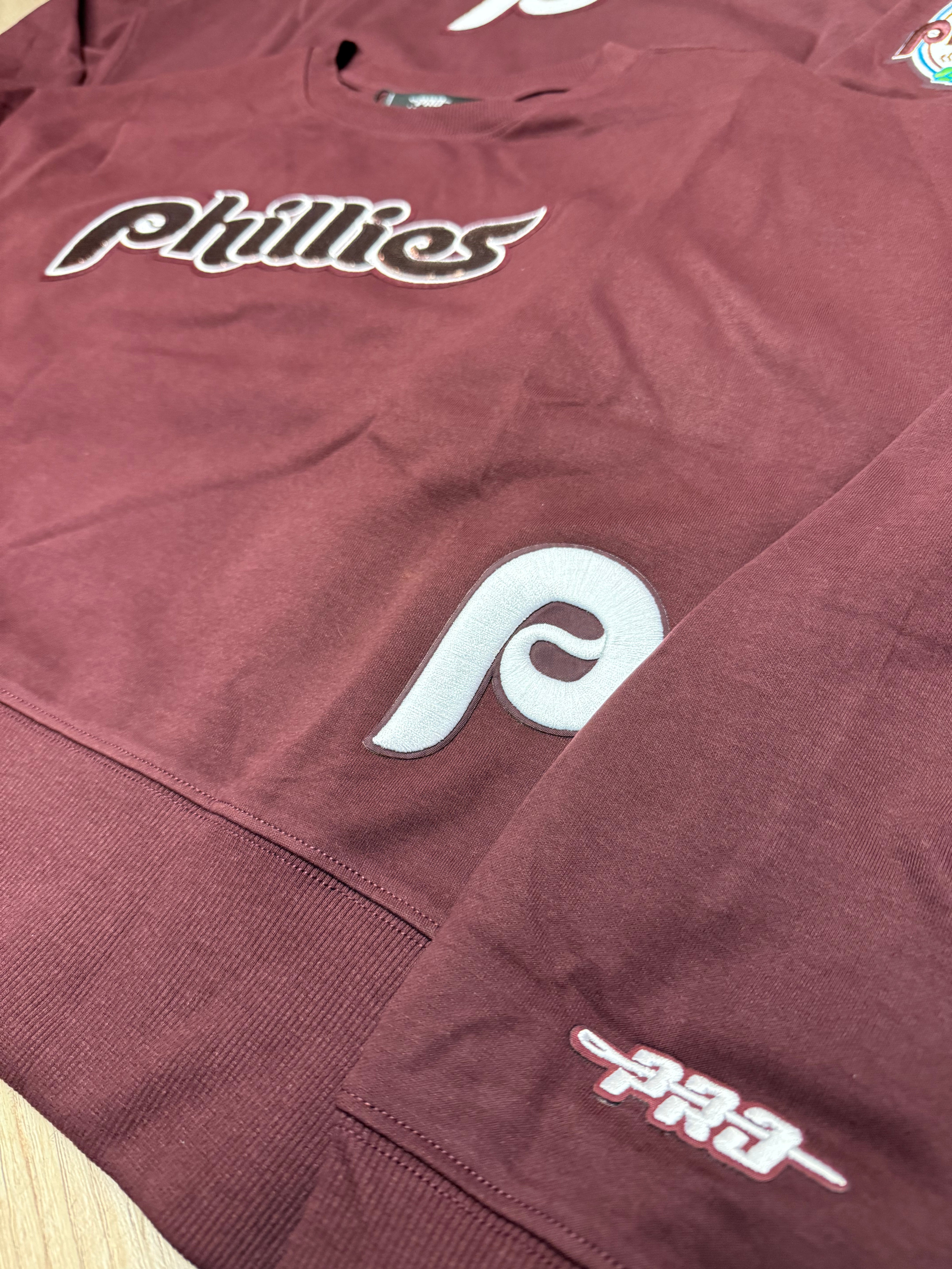 Ladies Phillies Retro Gameday Classic Bling Crew